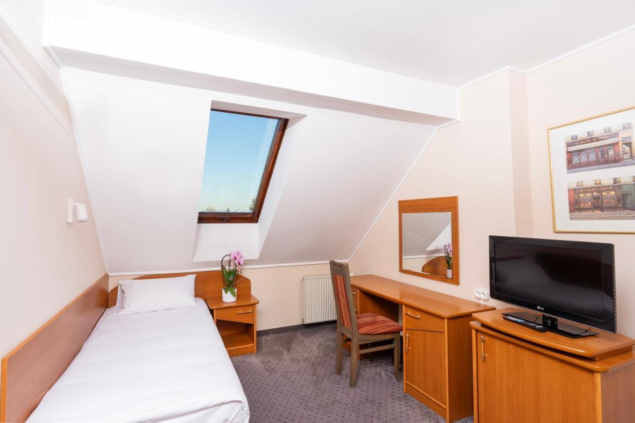 Hotel Victory Home Warszawa Eksteriør bilde