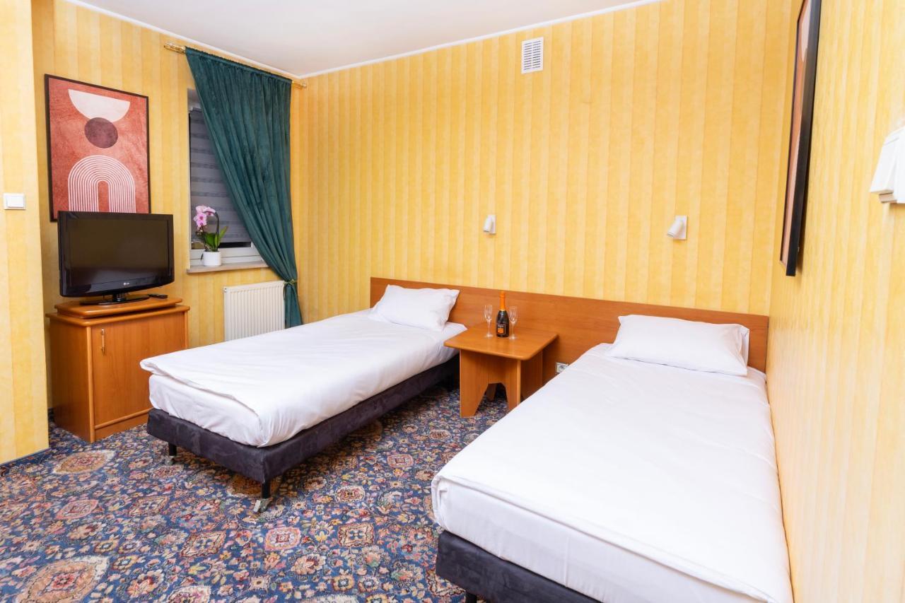 Hotel Victory Home Warszawa Eksteriør bilde