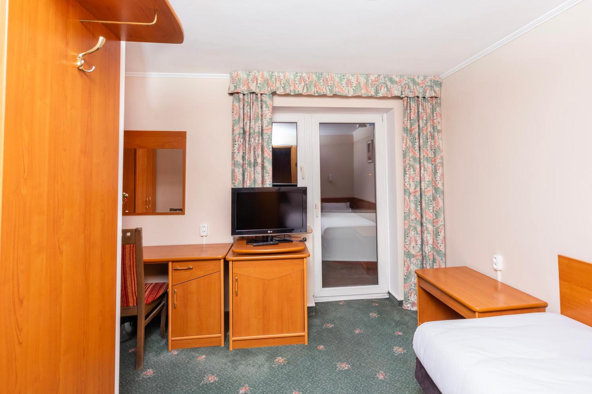 Hotel Victory Home Warszawa Eksteriør bilde