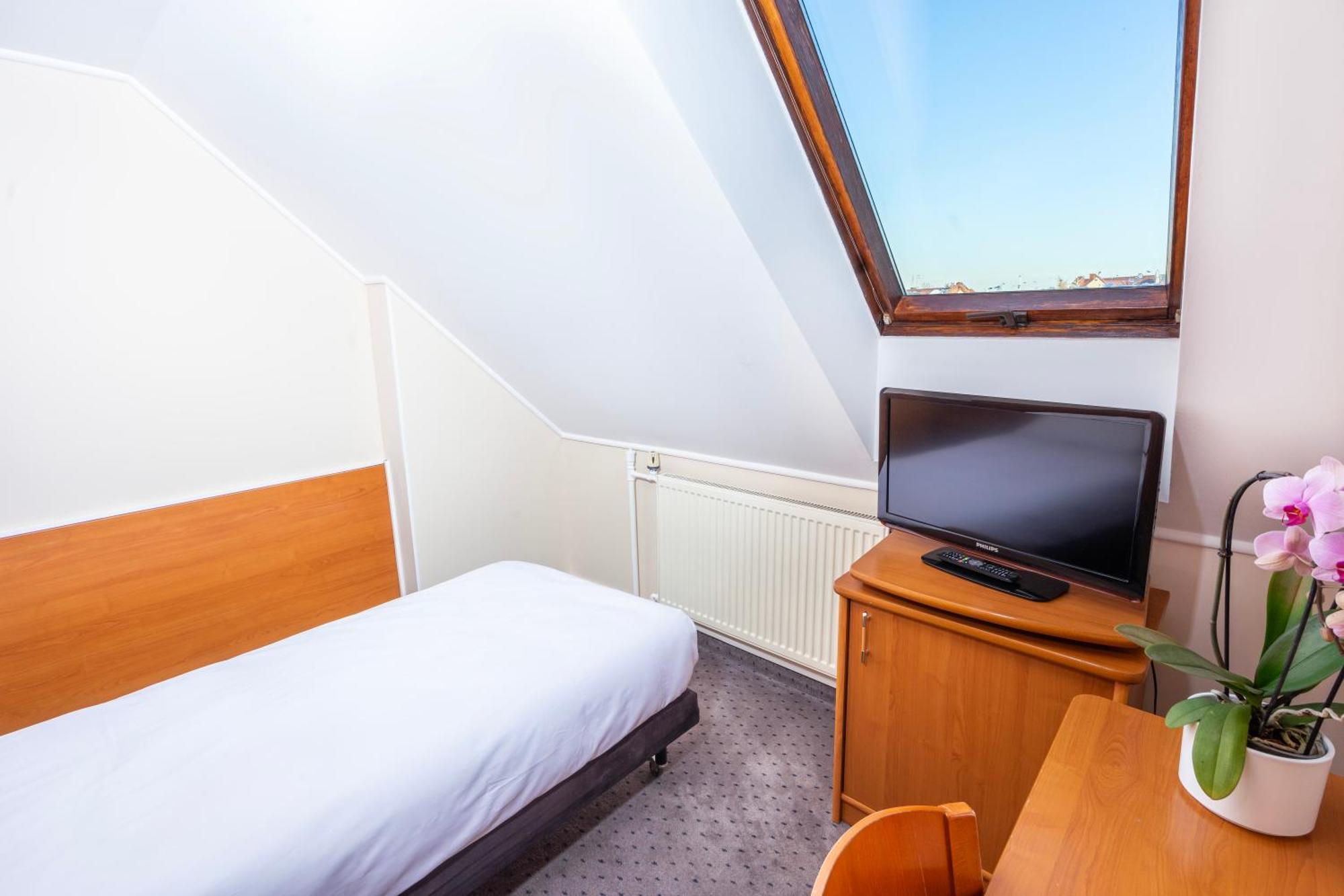 Hotel Victory Home Warszawa Eksteriør bilde